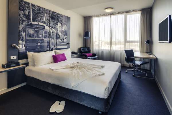 room2.jpg