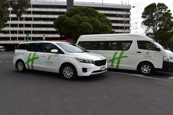 shuttle-buses.jpg